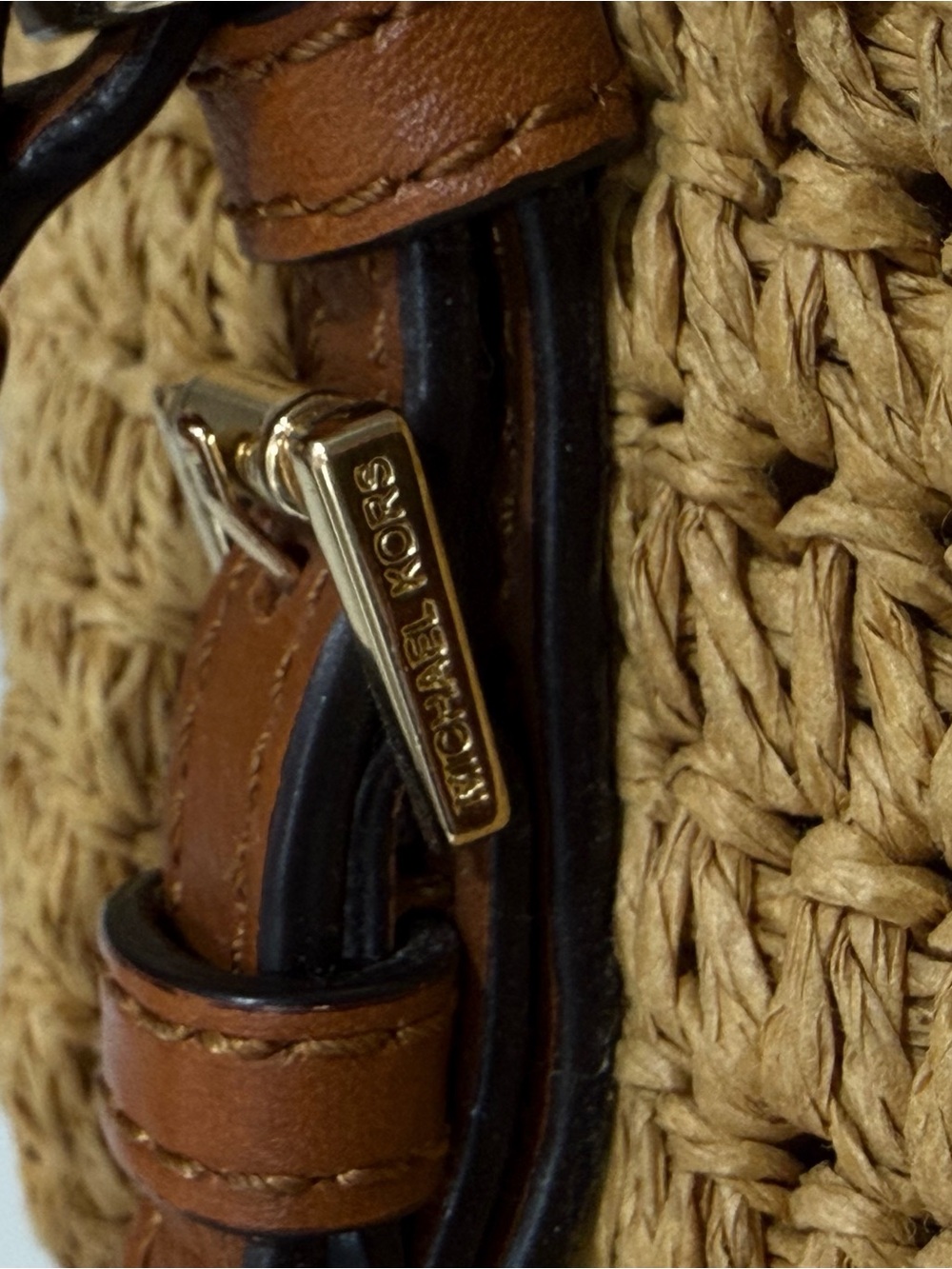 Michael Kors Santorini Woven/Straw Tote w/Brown Studded Leather Straps Like New - Picture 6 of 12